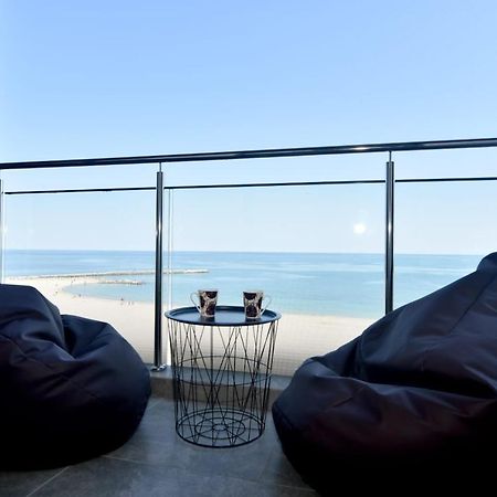 Ferienwohnung Turquoise By The Sea Constanţa Exterior foto