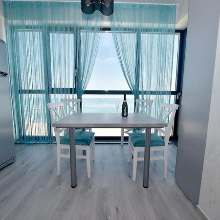 Ferienwohnung Turquoise By The Sea Constanţa Exterior foto